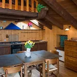 Mont Blanc アパート